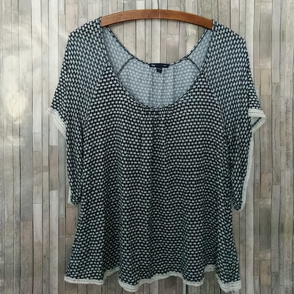 Gap Small Blue White Top
